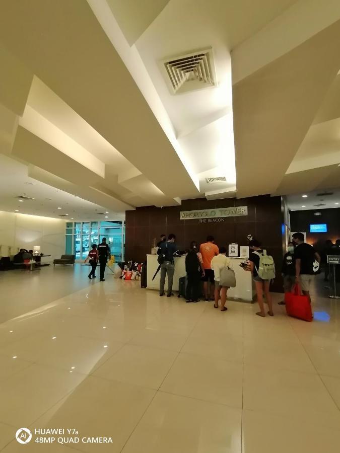 The Beacon Makati Staycation Suites Manila Dış mekan fotoğraf